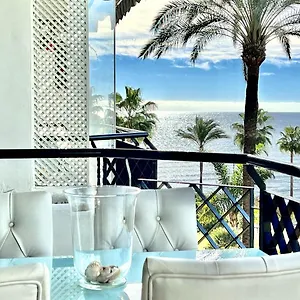  Apartment Mi Capricho 3-5 Beachfront- With Sea Views In Costa Del Sol